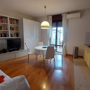 Appartamento Marconi – Porta Leoni